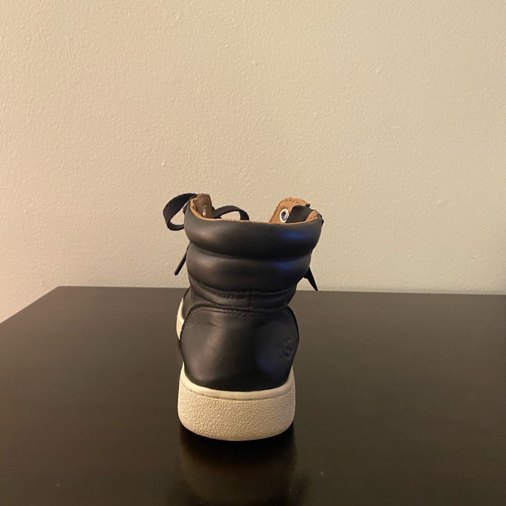 Women’s Hi-Top Ugg Sneakers - Picture 3 of 4